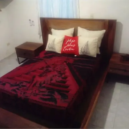 Comfortable Private Room Near Beach Mamitas